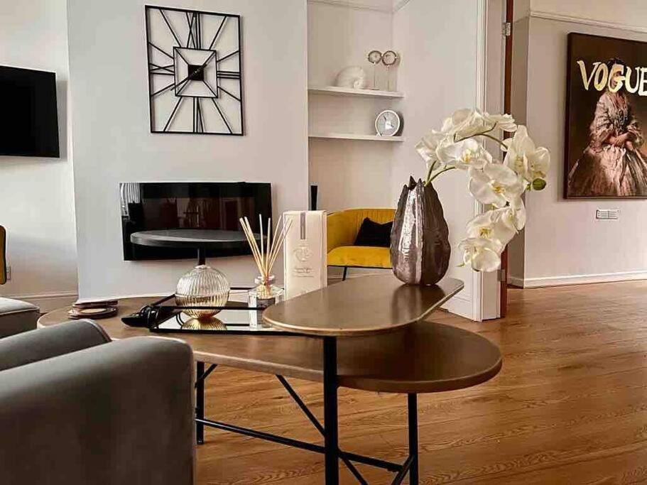 Anfield Home Sleeps 5 Close To Lfc Free Parking Ливерпуль Экстерьер фото